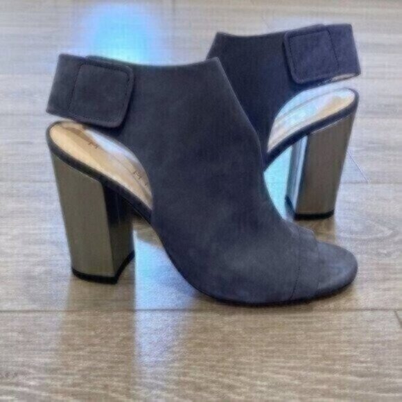 M.GEMI Suede Contemporary Boho Designer Leather Metallic Heel Bootie - Picture 1 of 13